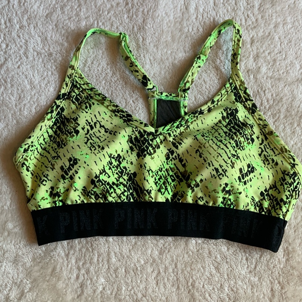 PINK sports bra size small